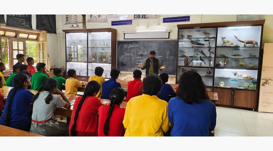 Biology Laboratory Visit